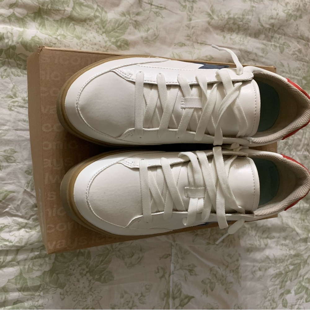 Dr. Scholl's White Sneakers with Blue and Red Details -brand new ( run small) - Picture 2 of 4